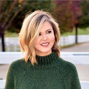 Meet your Posher, Megan